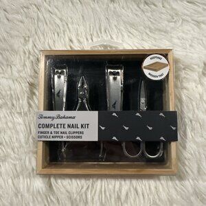 Tommy Bahama complete nail kit NEW Grooming Manscape clippers